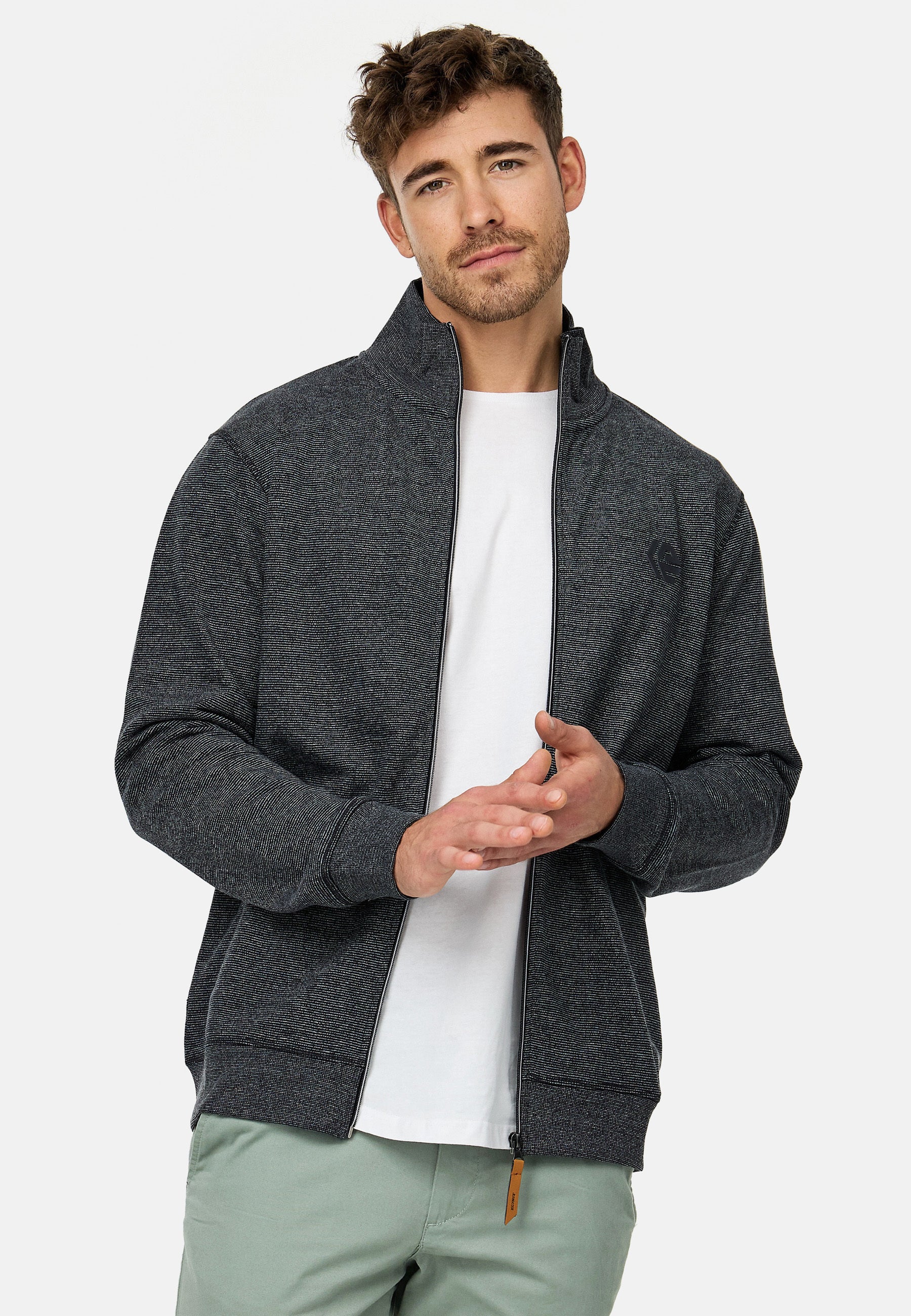 Sweatjacke INYanic Produktbild