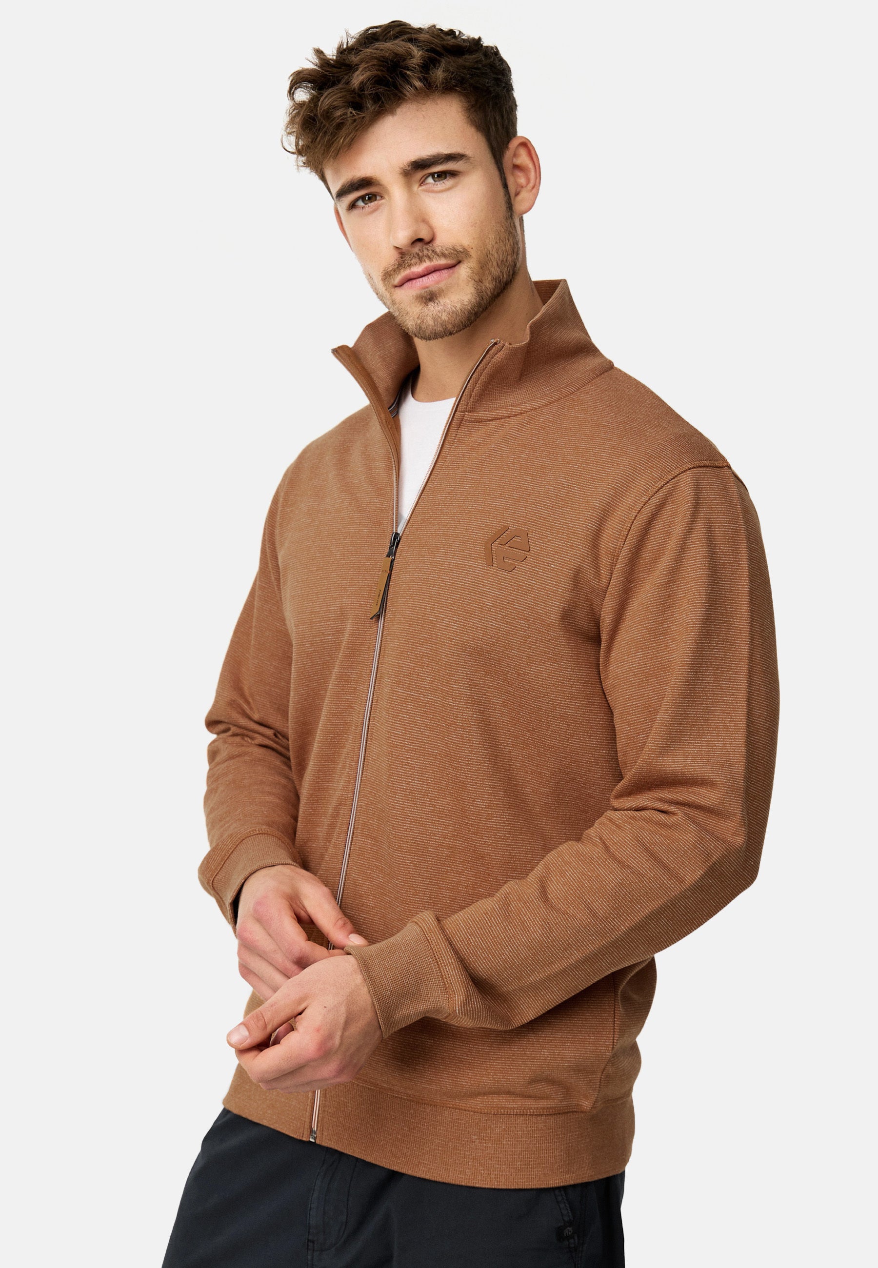 Sweatjacke INYanic Produktbild