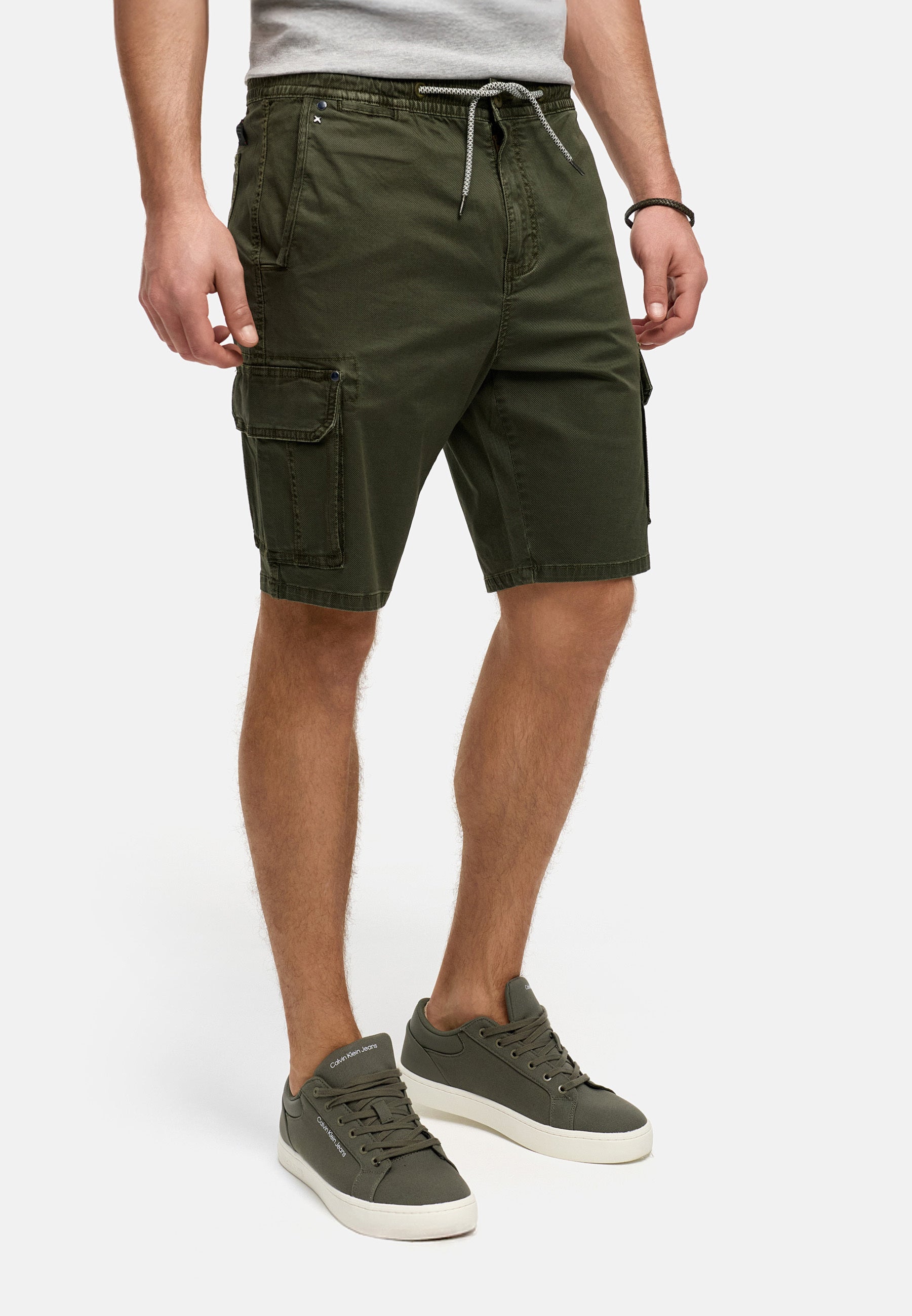 Shorts Cargo INKews Produktbild