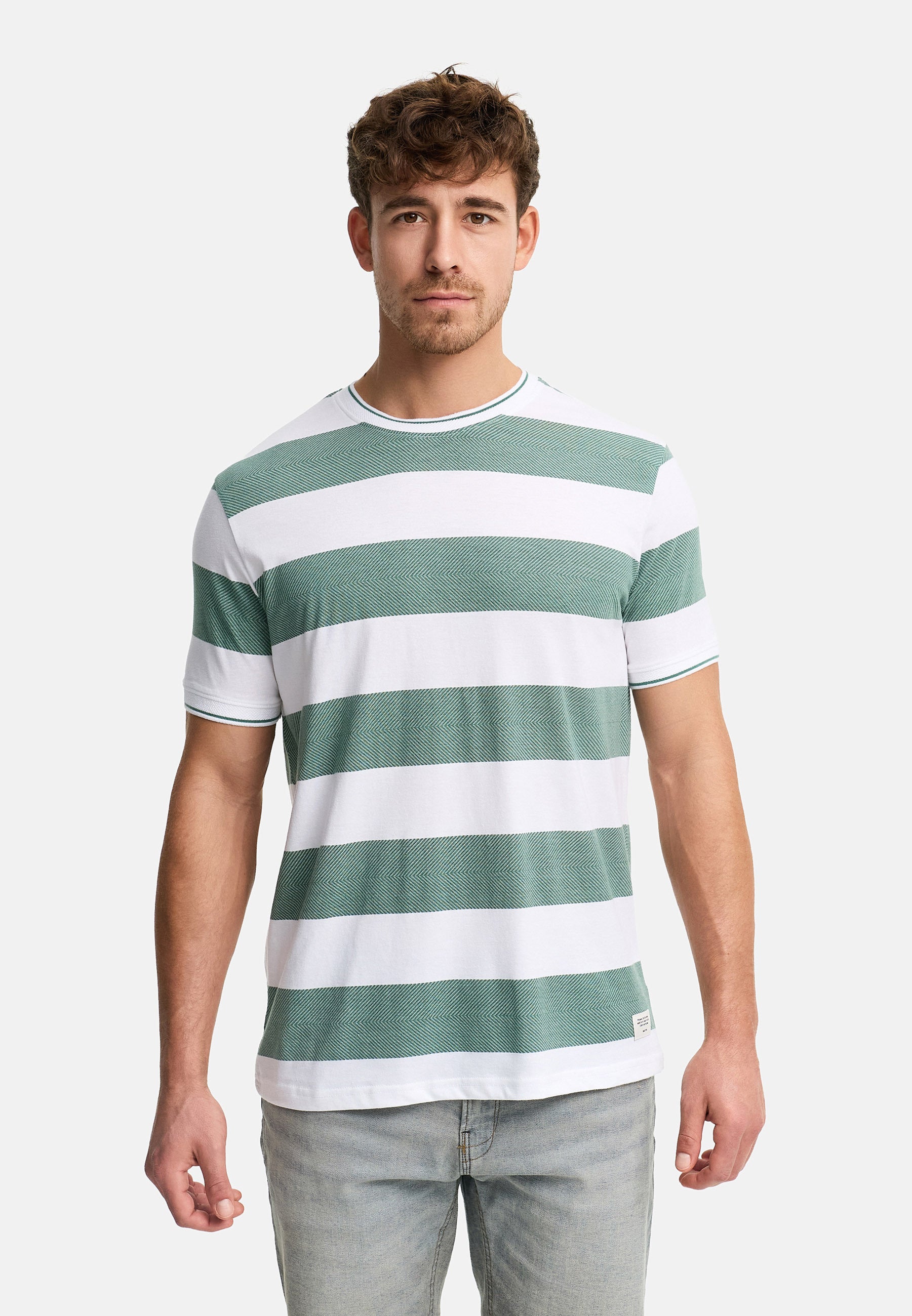 #farbe_smoke-pine