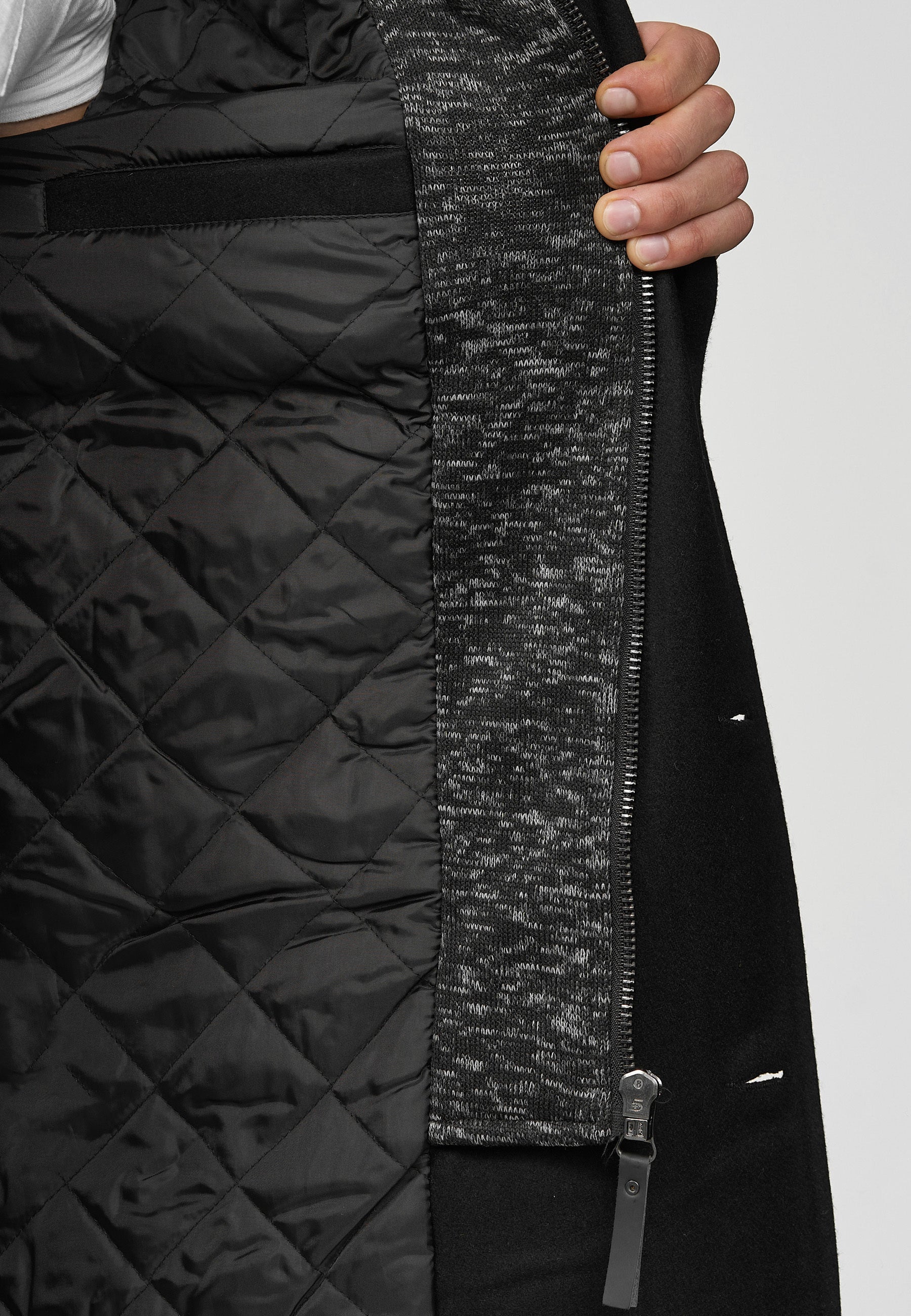#farbe_black