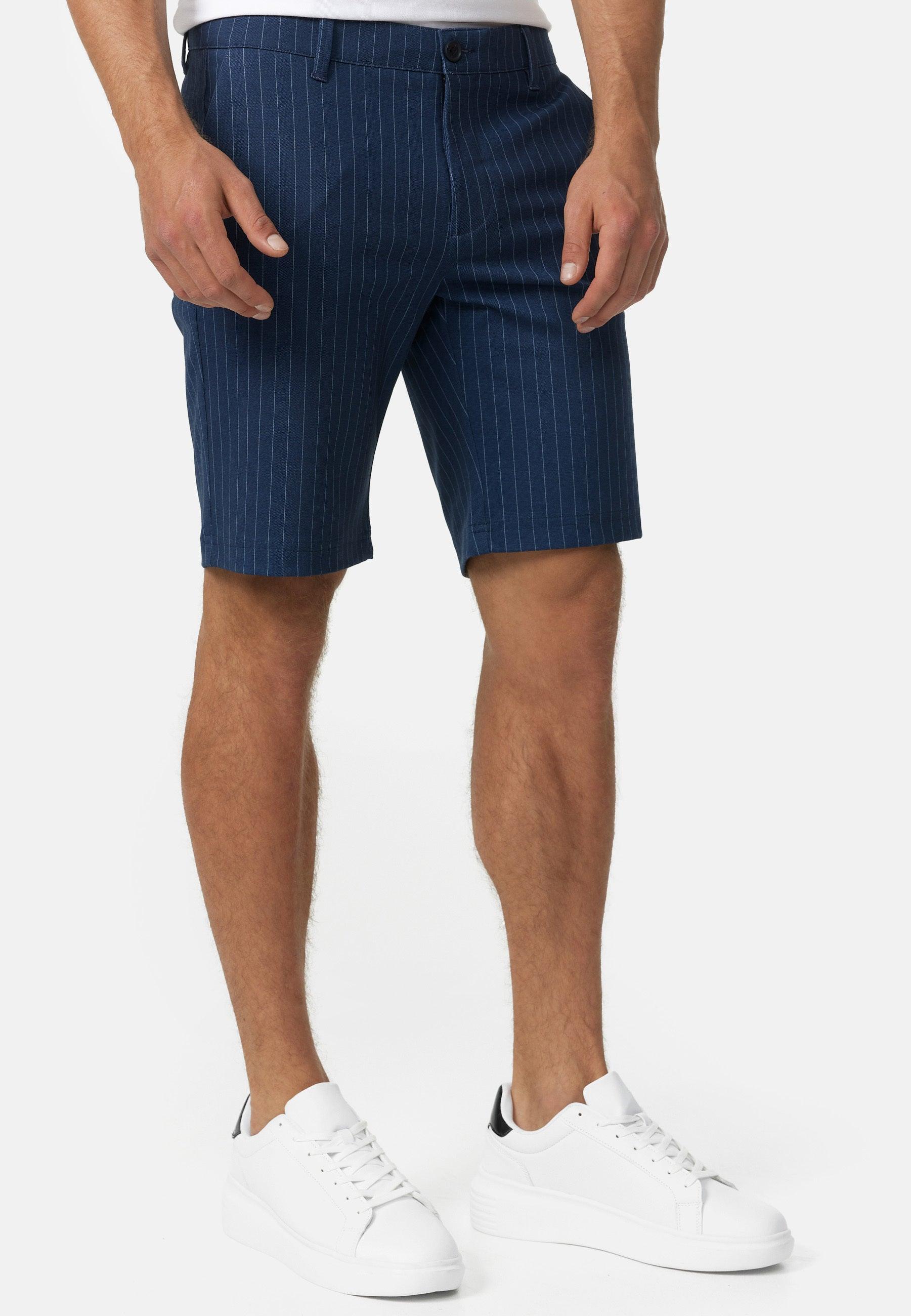 #farbe_blue-pinstripe