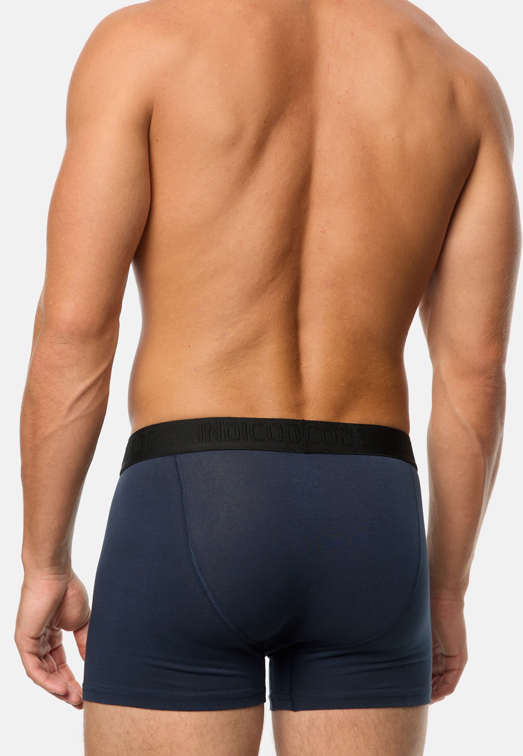 #farbe_black-grey-navy-white