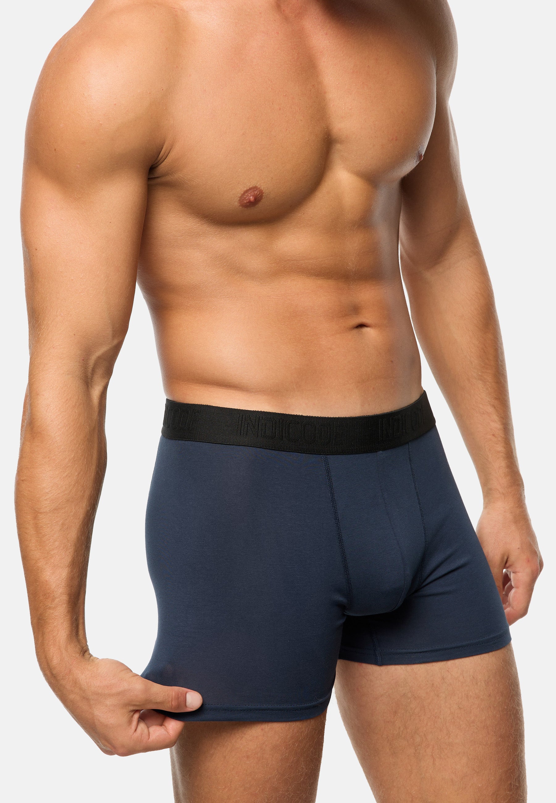 #farbe_black-grey-navy-white
