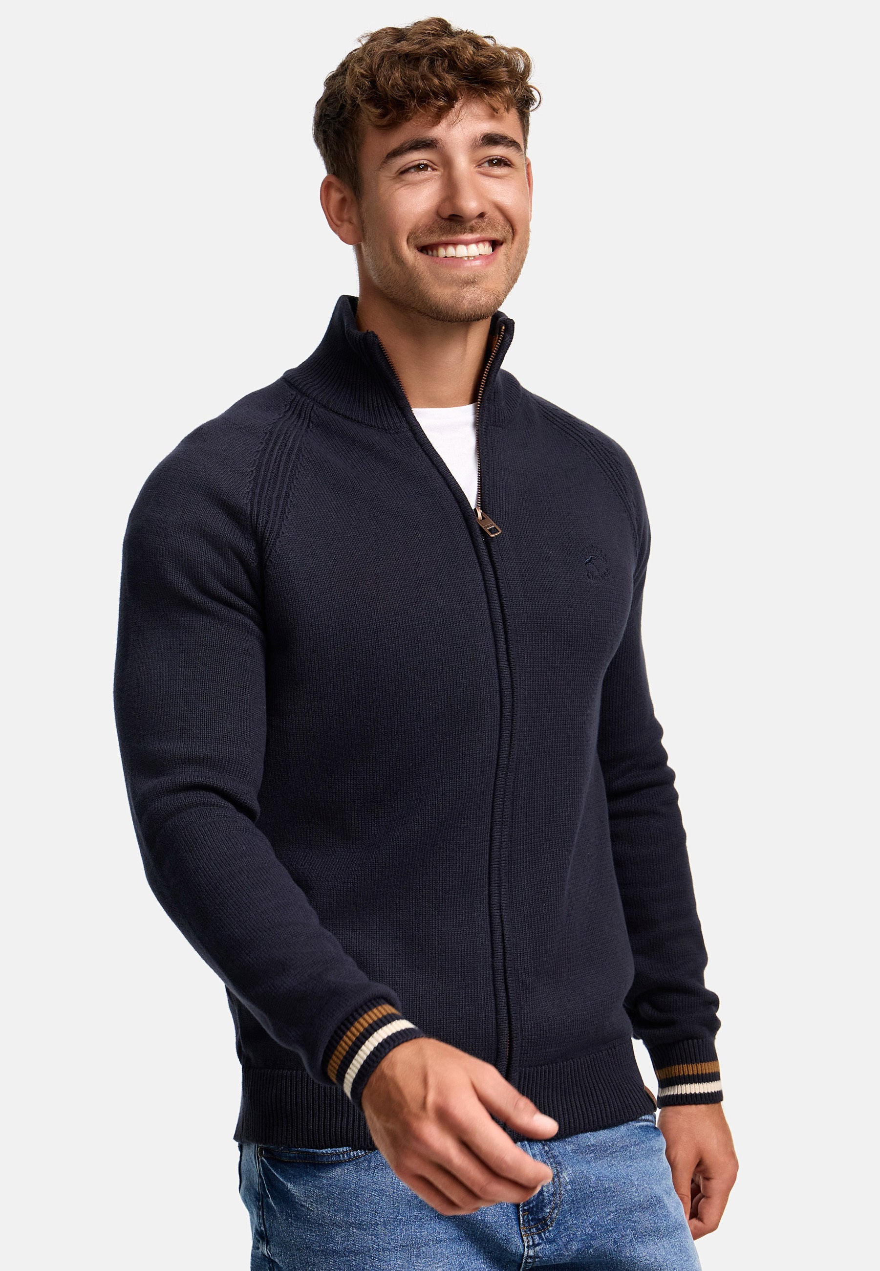 Strickjacke INArutemia Produktbild