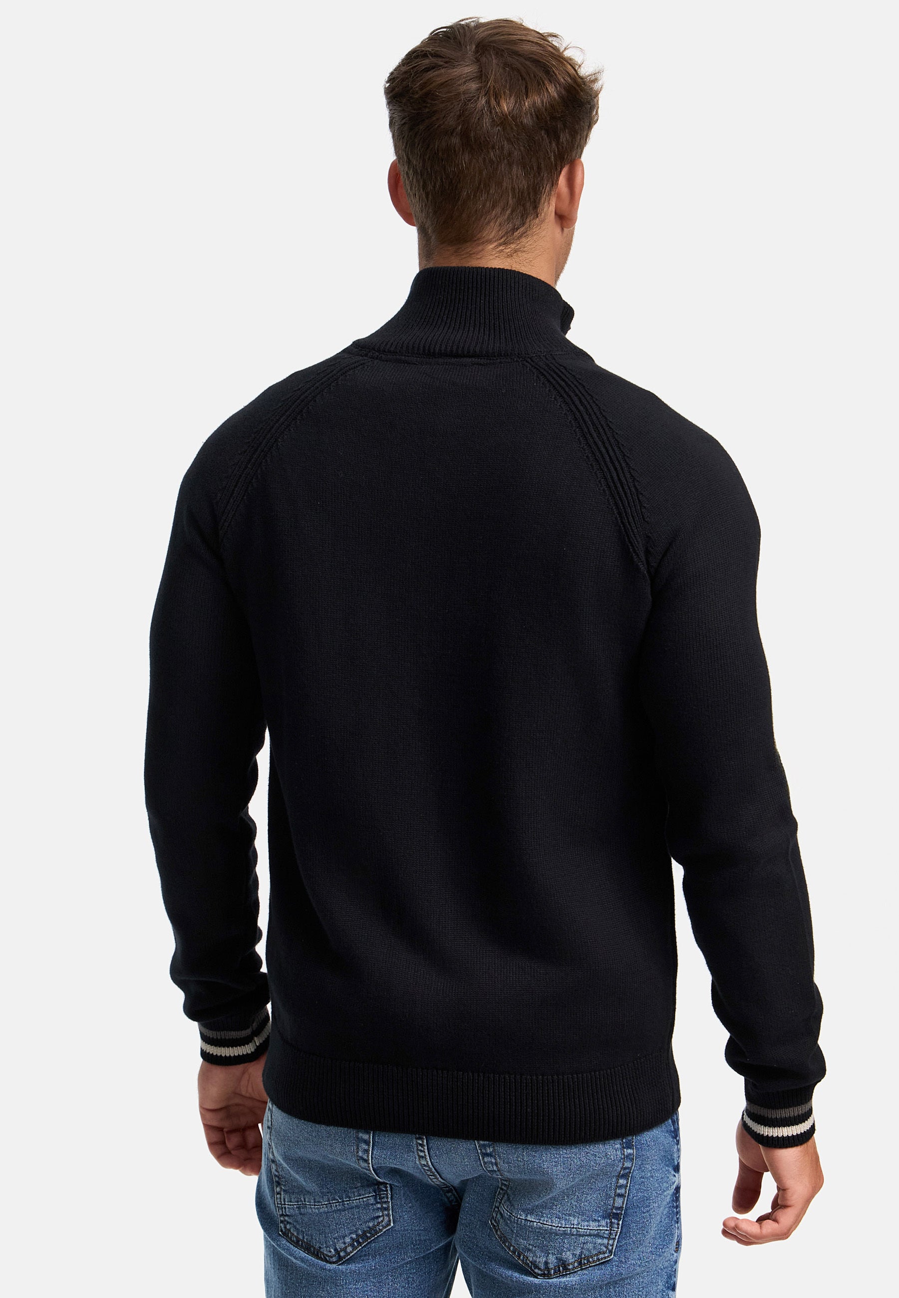 Strickjacke INArutemia Produktbild
