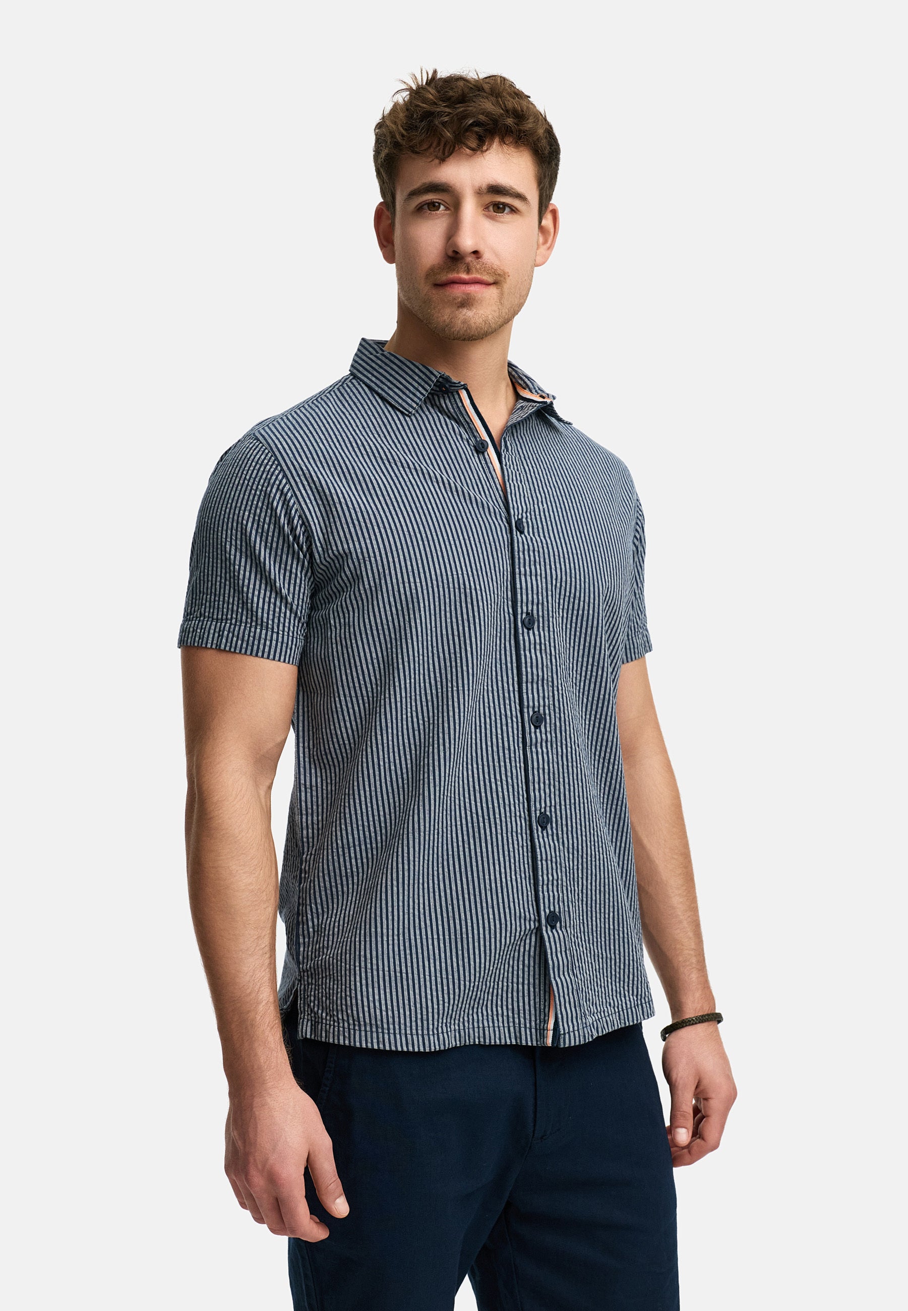 #farbe_dark-navy