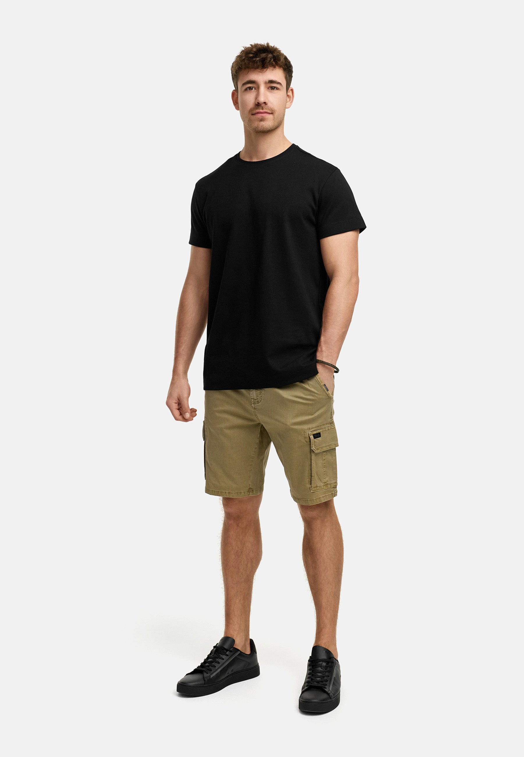 Shorts Cargo INKews Produktbild