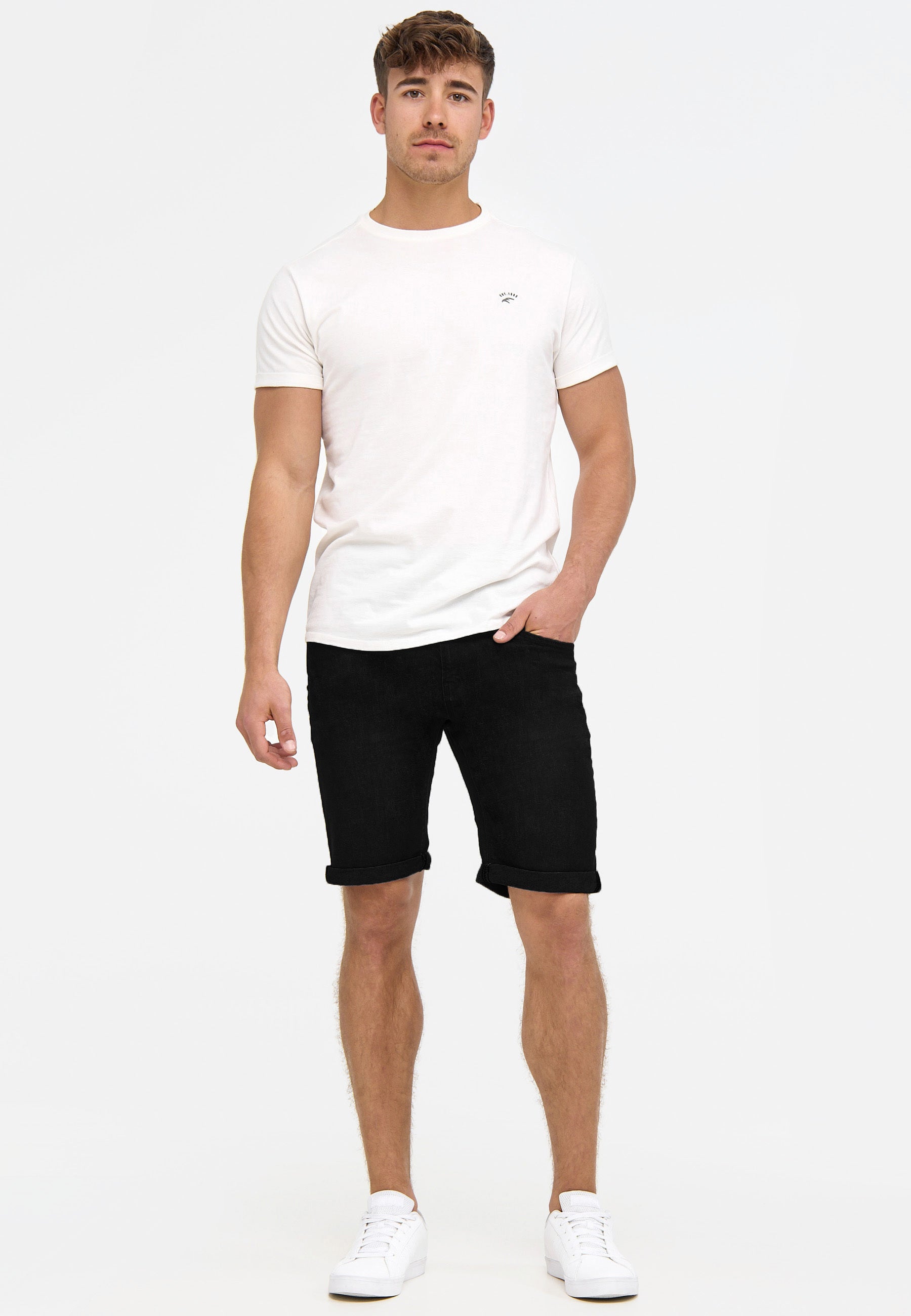 #farbe_ultra-black