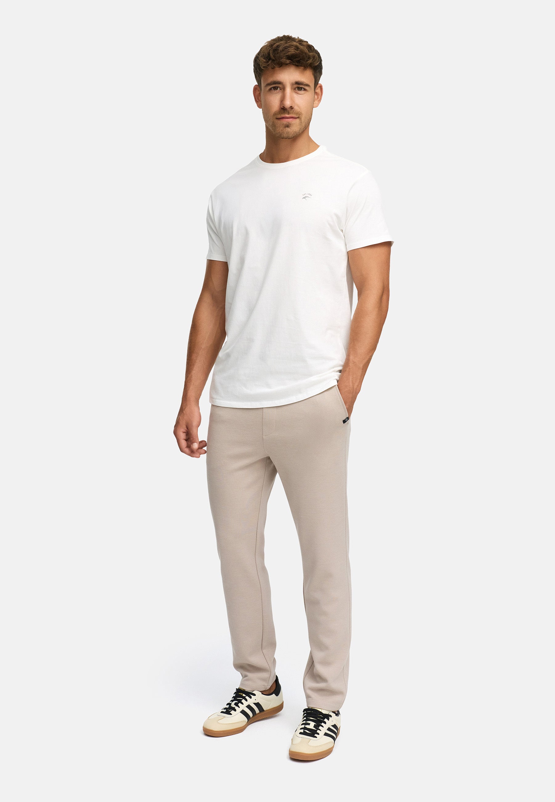#farbe_simply-taupe