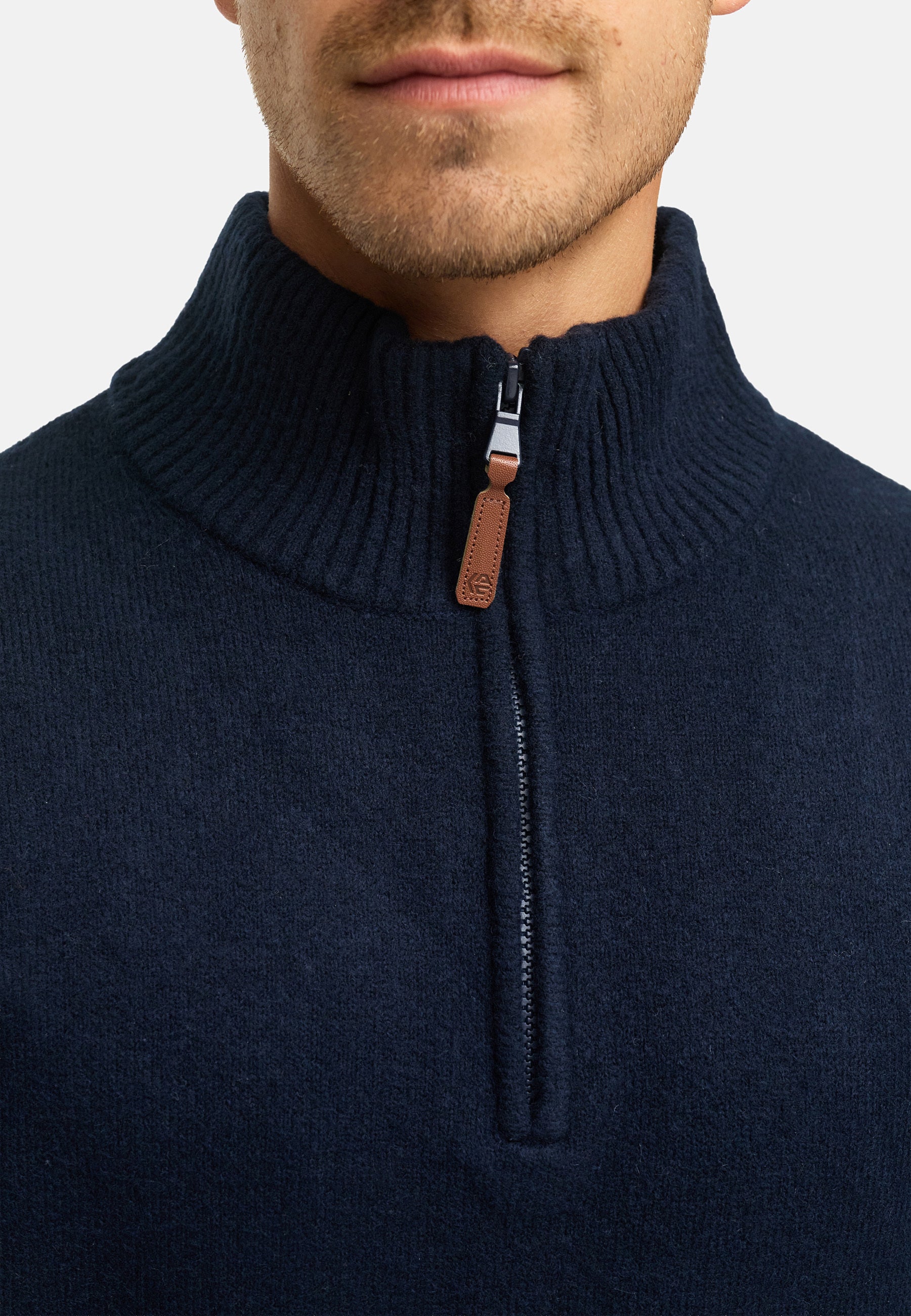 #farbe_sky-captain