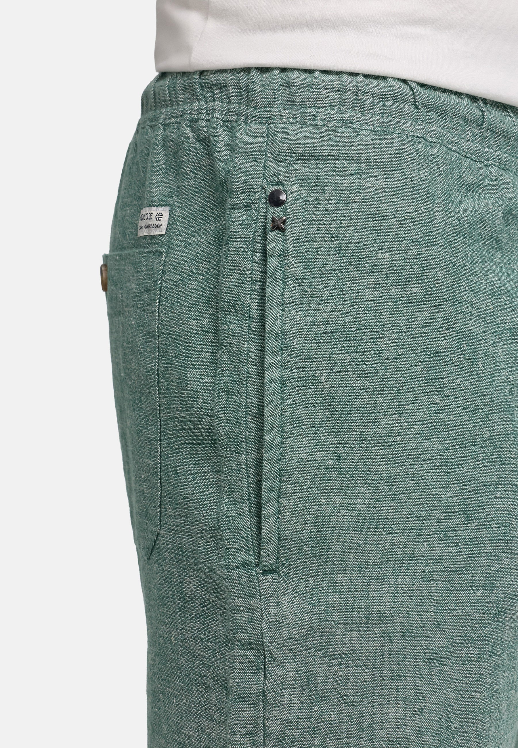 #farbe_smoke-pine