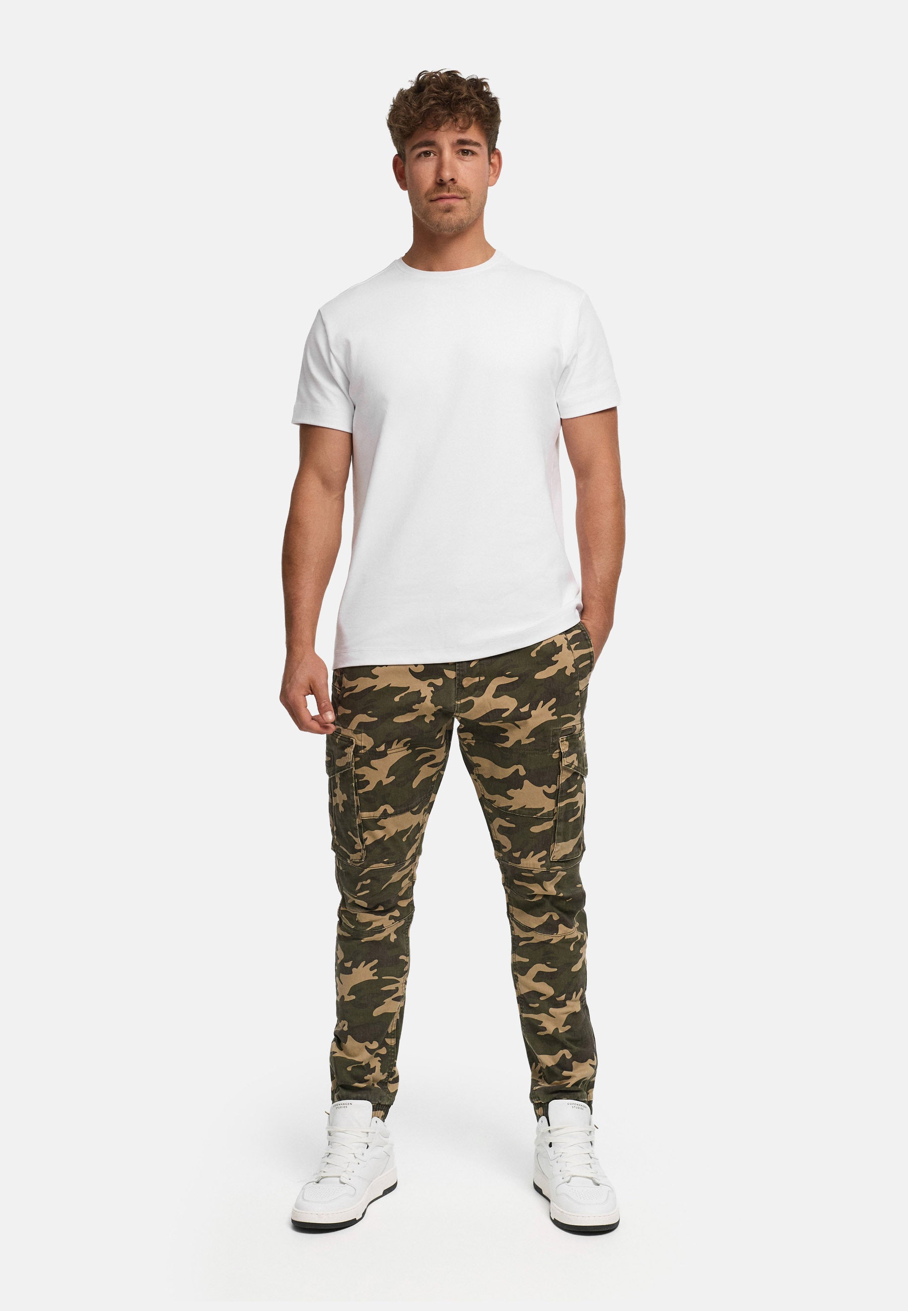 #farbe_dired-camouflage