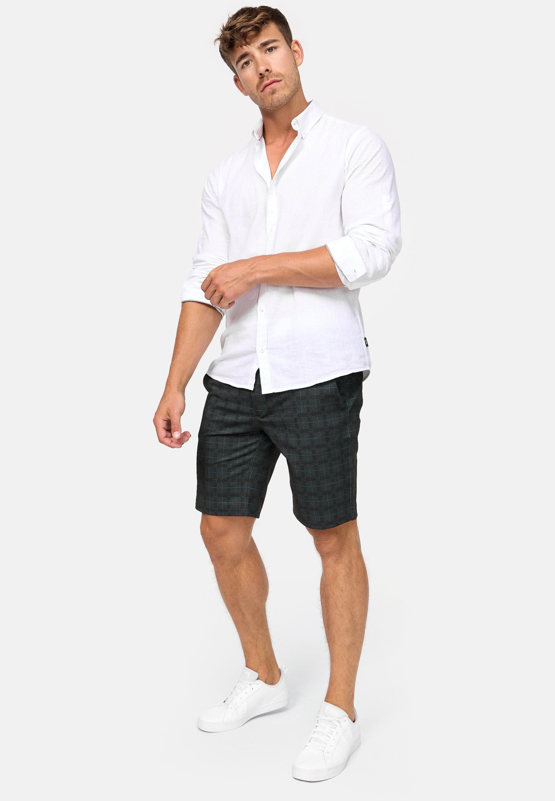 #farbe_navy-check