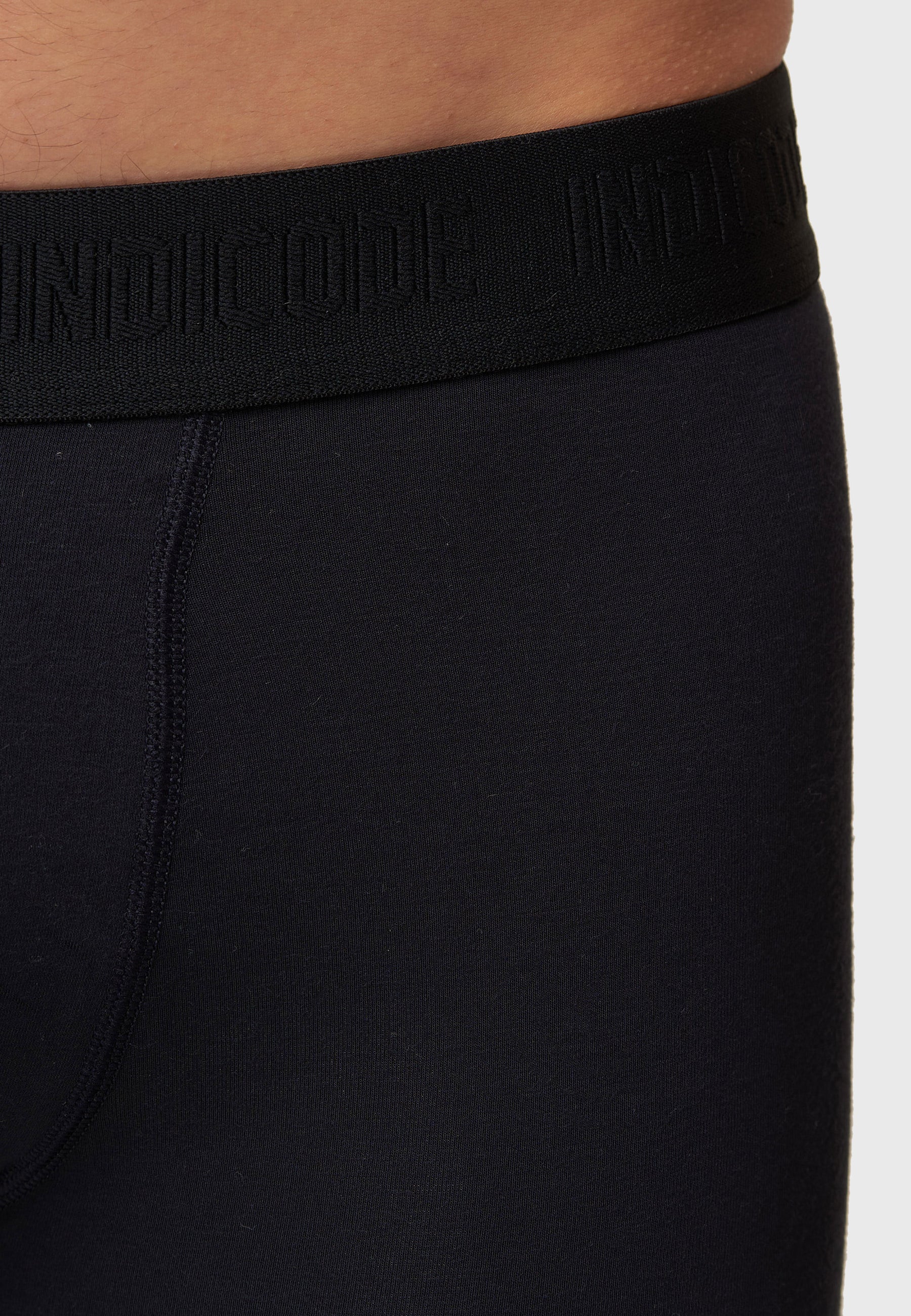 #farbe_white-black-navy